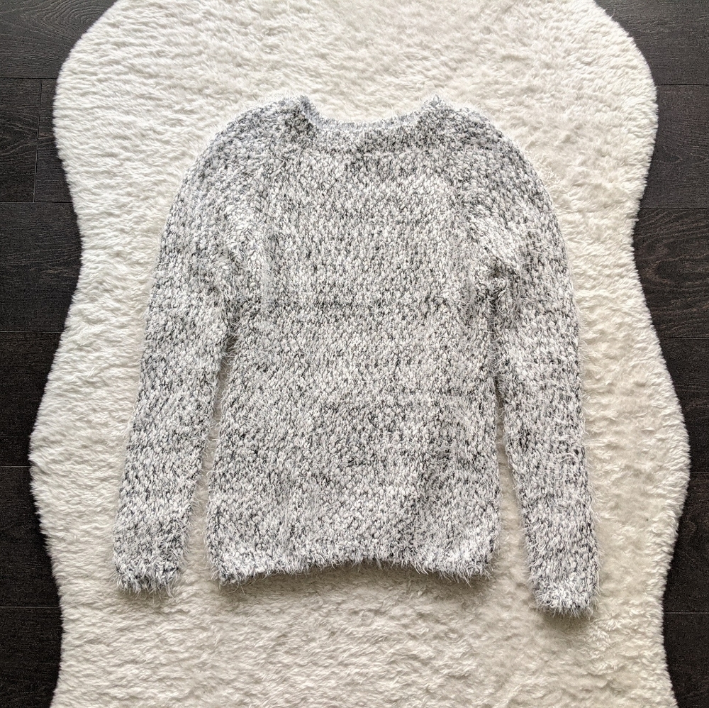 Soft Knit Sweater Grey Size L/XL
